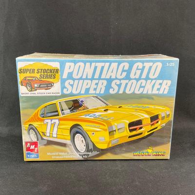 -113- 1:25 SCALE | Pontiac GTO Super Stocker Model Kit | Sealed