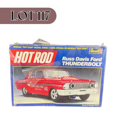 -117- 1:25 SCALE | Hot Rod Russ Davis Ford Thunderbolt Model Kit | Sealed
