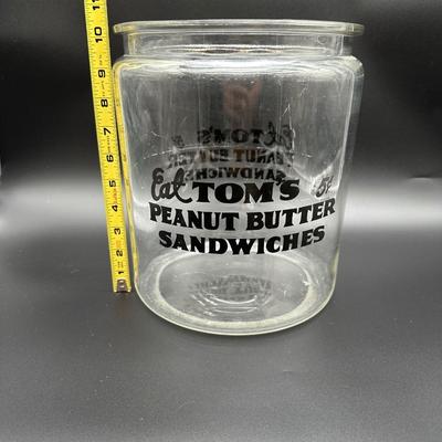 Vintage Eat Tom’s Peanut Butter Sandwiches Glass Countertop Display Jar w/ Lid