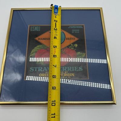 Framed Vintage Strawberry Crate Label – Diamond “P” Brand – Ponchatoula, LA