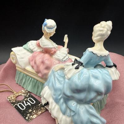 Sale Photo Thumbnail #280: Vintage - 1958-1976
no cracks or chips
5.25 inches x 5.5 inches