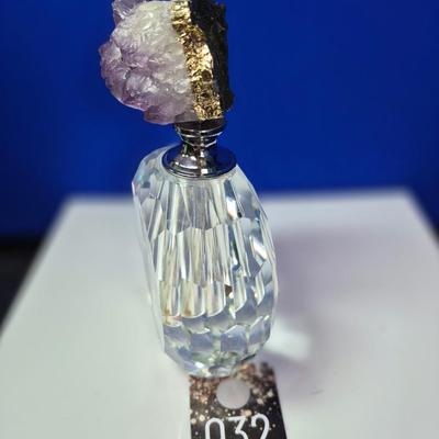 Sale Photo Thumbnail #292: Amethyst stopper
5.5 inches tall