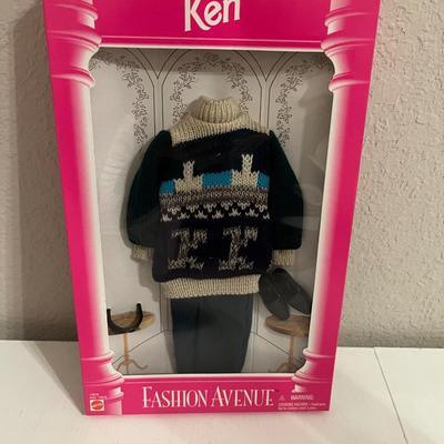 Ken clothes