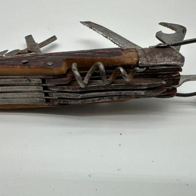 Vintage Camping / Scout Multi-Tool Pocket Knife Lot (2 Knives)