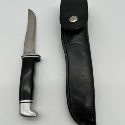 Vintage Buck 105 Pathfinder Fixed Blade Knife w/ Leather Sheath