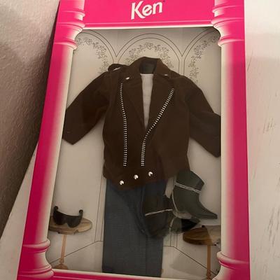 Ken clothes
