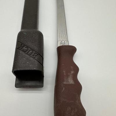 Buck 123A Fixed Blade Filet Knife & Boker Solingen Stainless Filet Knife w/ Sheaths – Lot of 2