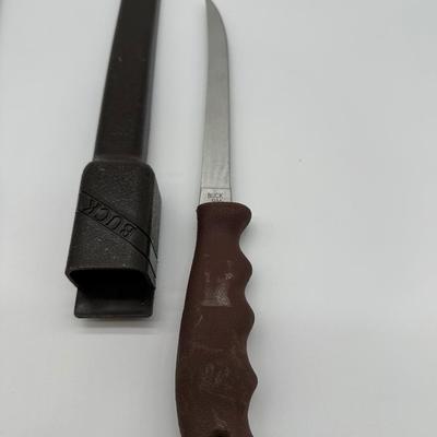 Buck 123A Fixed Blade Filet Knife & Boker Solingen Stainless Filet Knife w/ Sheaths – Lot of 2