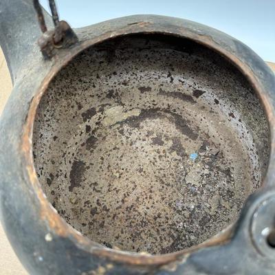 Antique Cast Iron Camp Kettle w/ Wire Bail Handle & Lid – Primitive Fireplace Teapot