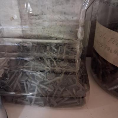 ASSORTMENT OF HARDWARE