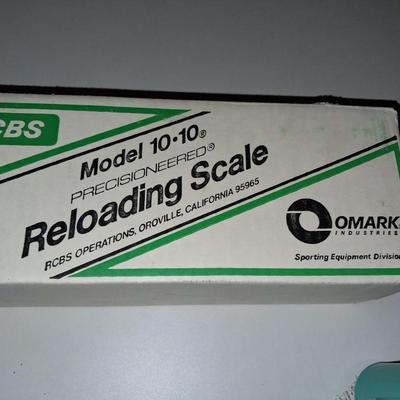 RCBS 10-10 RELOADING SCALE