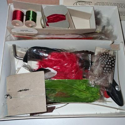 FLYING TYING KIT AND A BOOK, "PRACTICAL FLIES AND THEIR CONSTRUCTION