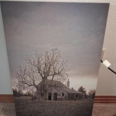 QUALITY CHROME BASE FLOOR LAMP AND TABLE LAMP PLUS A CANVAS PICTURE OF A BARN