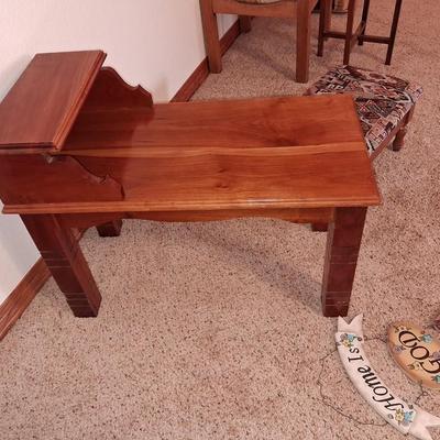 END TABLE, FOOT STOOL AND WALL ART