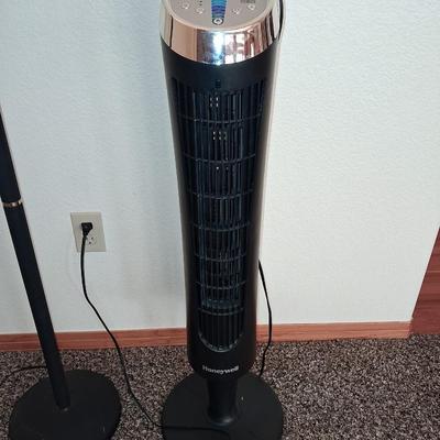 TORCHIERE FLOOR LAMP AND A TOWER FAN