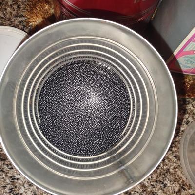 #2, #6,#7-1/2 LEAD SHOT AND WINCHESTER DOUBLE A WADS FOR RELOADING ALONG WITH CAST LEAD BULLETS