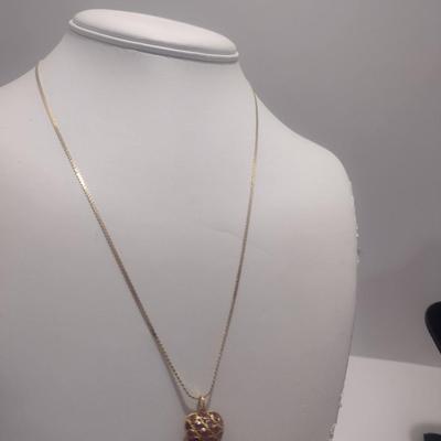 14 Karat Yellow Gold Fancy 'S' Link Necklace with Dual Gemstone Heart Pendant- Approx Total Weight 3.92 Grams (#19)