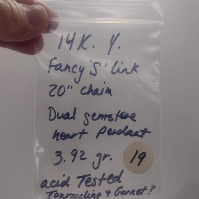 14 Karat Yellow Gold Fancy 'S' Link Necklace with Dual Gemstone Heart Pendant- Approx Total Weight 3.92 Grams (#19)