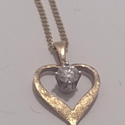 14 Karat Yellow Gold Necklace with Heart Shaped Diamond Pendant- Approx Total Weight 2.83 Grams (#20)