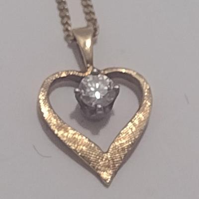 14 Karat Yellow Gold Necklace with Heart Shaped Diamond Pendant- Approx Total Weight 2.83 Grams (#20)