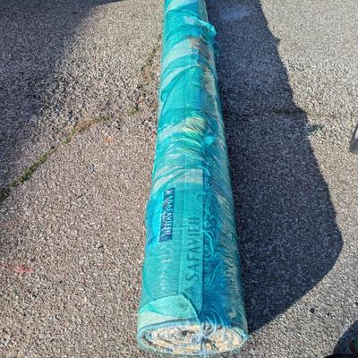 Safavieh 8 x 10ft area rug Blue/Ivory wool/cotton