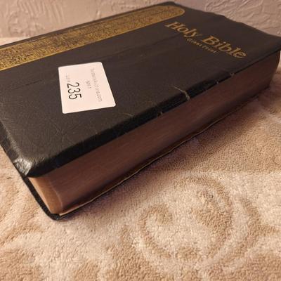 Giant print King James Version of Bible