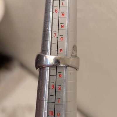 Ring size 8-see notes