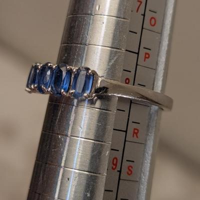 STS 925 Silver Ring size 8 Light blue stones