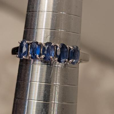 STS 925 Silver Ring size 8 Light blue stones