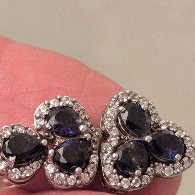 STS 925 Sterling silver Dangle earrings with dark blue stones