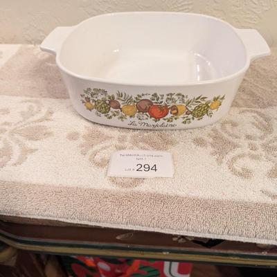 Corning ware 2 qt baking size with spice of life pattern