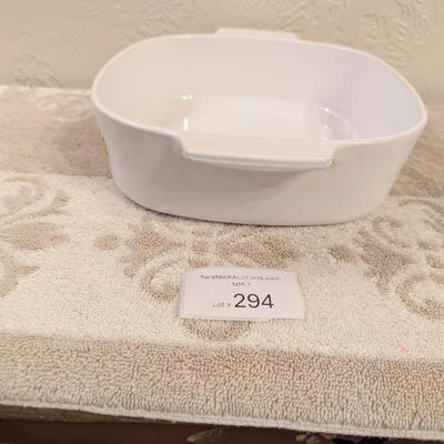 Corning ware 2 qt baking size with spice of life pattern