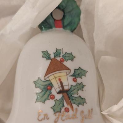 4 vintage ceramic bells made in Japan