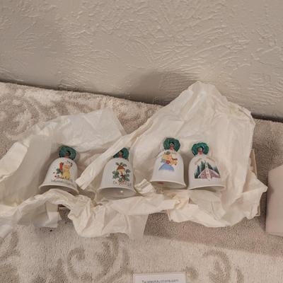 4 vintage ceramic bells made in Japan