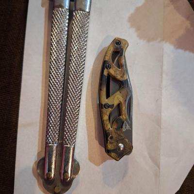 2 knives, Gerber mini folding knife and a butterfly knife