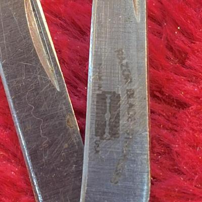 Vintage Schrade knife- see all photos