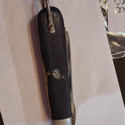 Vintage Camillus NY lineman's 2 blade knife