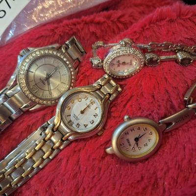 Watch bundle- untested
