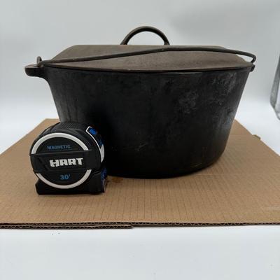 Antique Cast Iron Dutch Oven w/ Lid & Bail Handle – Camp Cooking Pot