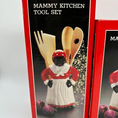 Vintage Mammy Kitchen Décor Set – Cookie Jar, Teapot & Utensil Holder – Original Boxes