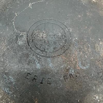 Vintage Griswold Cast Iron Skillet – Small Block Logo – Erie PA – c. 1940s