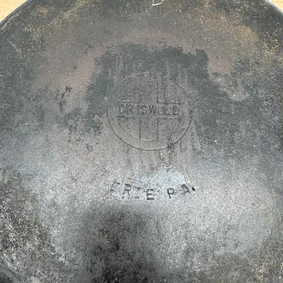 Vintage Griswold No. 8 Cast Iron Skillet – Small Block Logo – Erie, PA