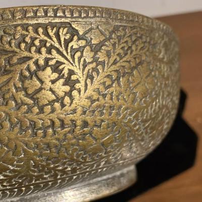 Vintage Hand-Engraved Indian Brass Decorative Bowl - 6.25" Floral Etched Beauty