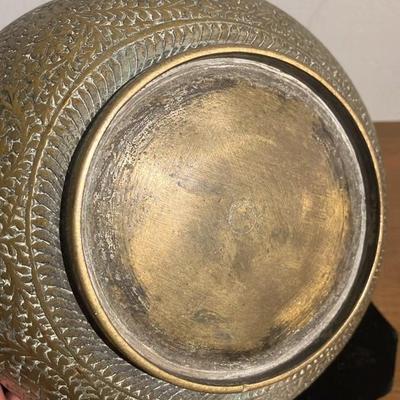 Vintage Hand-Engraved Indian Brass Decorative Bowl - 6.25" Floral Etched Beauty