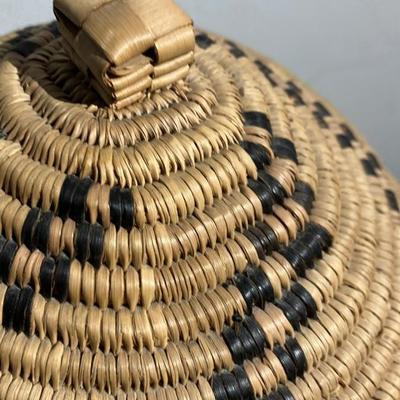 Zulu Ukhamba Lidded Basket - South African Geometric Art, 9" Wide x 8" Tall