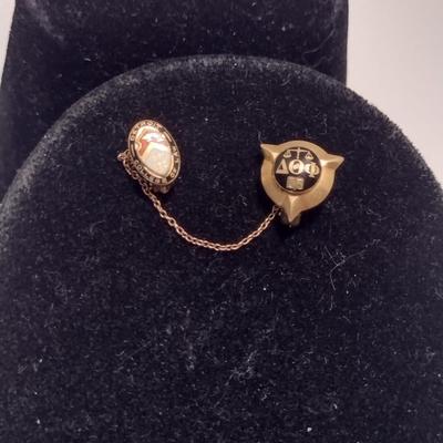 14 Karat Gold Detroit College of Law Delta Theta Phi Fraternity Pin- Approx Total Weight 3.54 Grams (#24)