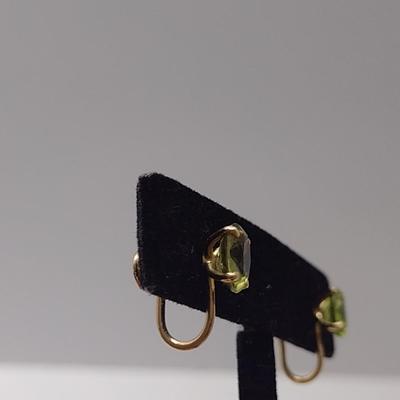 14 Karat Yellow Gold and Peridot Screw Back Earrings (#25)