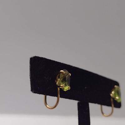 14 Karat Yellow Gold and Peridot Screw Back Earrings (#25)