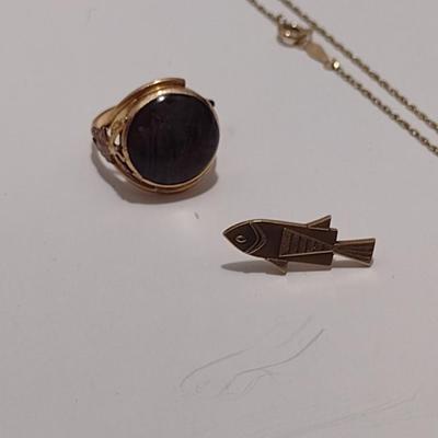 14 Karat Yellow Gold Jewelry- Broken/Incomplete- Approx Total Weight 5.13 Grams (#27)