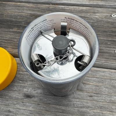 WOODEN CRATE WITH METAL STAR AND MORE